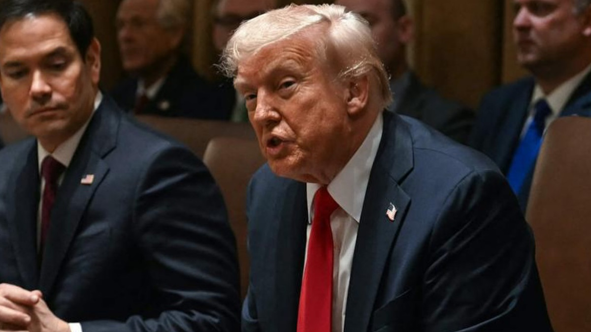 After Apple, Samsung Phones to Also Get More Expensive in US – Trump's Big Announcement