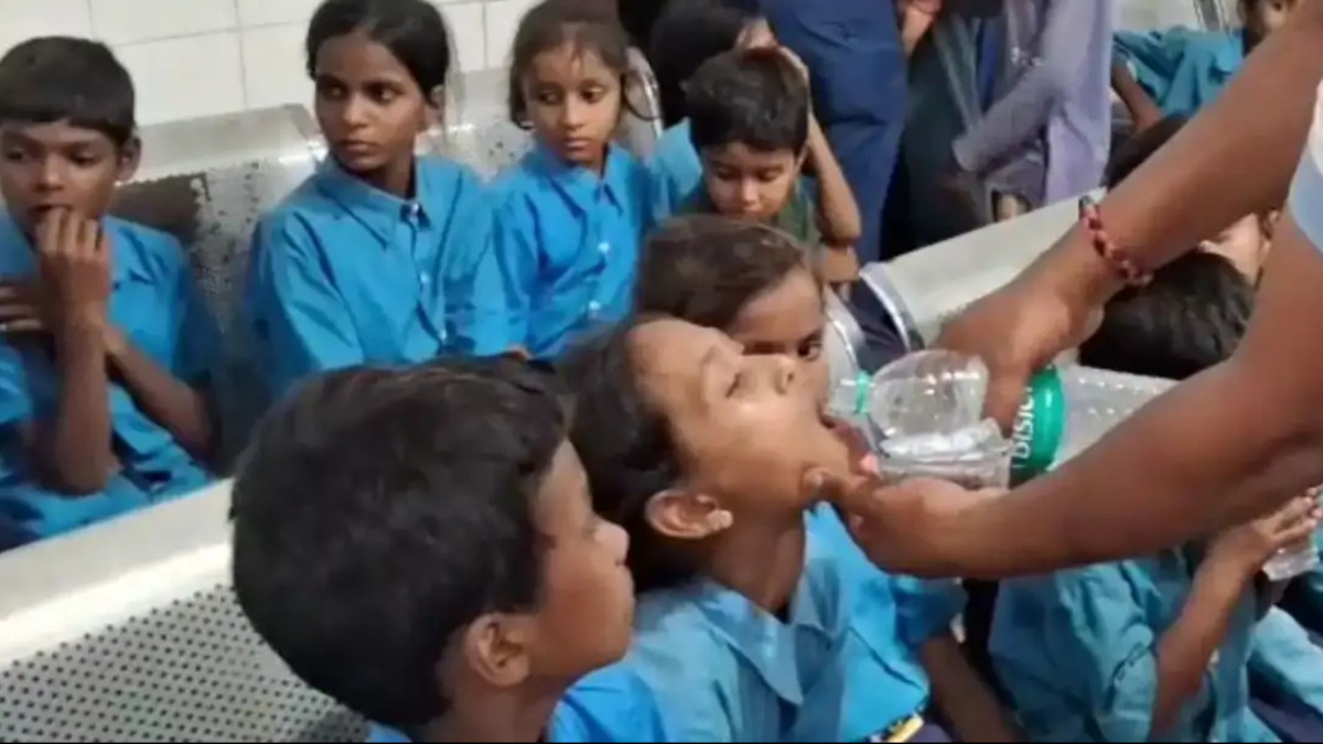 Buxar: 55 Students Fall Ill After Mid-Day Meal, Rushed to Hospital with Suspected Food Poisoning