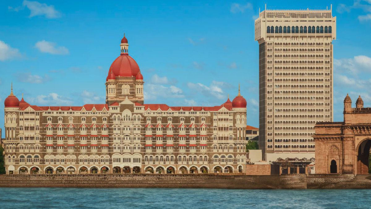 Mumbai Airport, Taj Hotel Receive Bomb Threats, Security Stepped Up