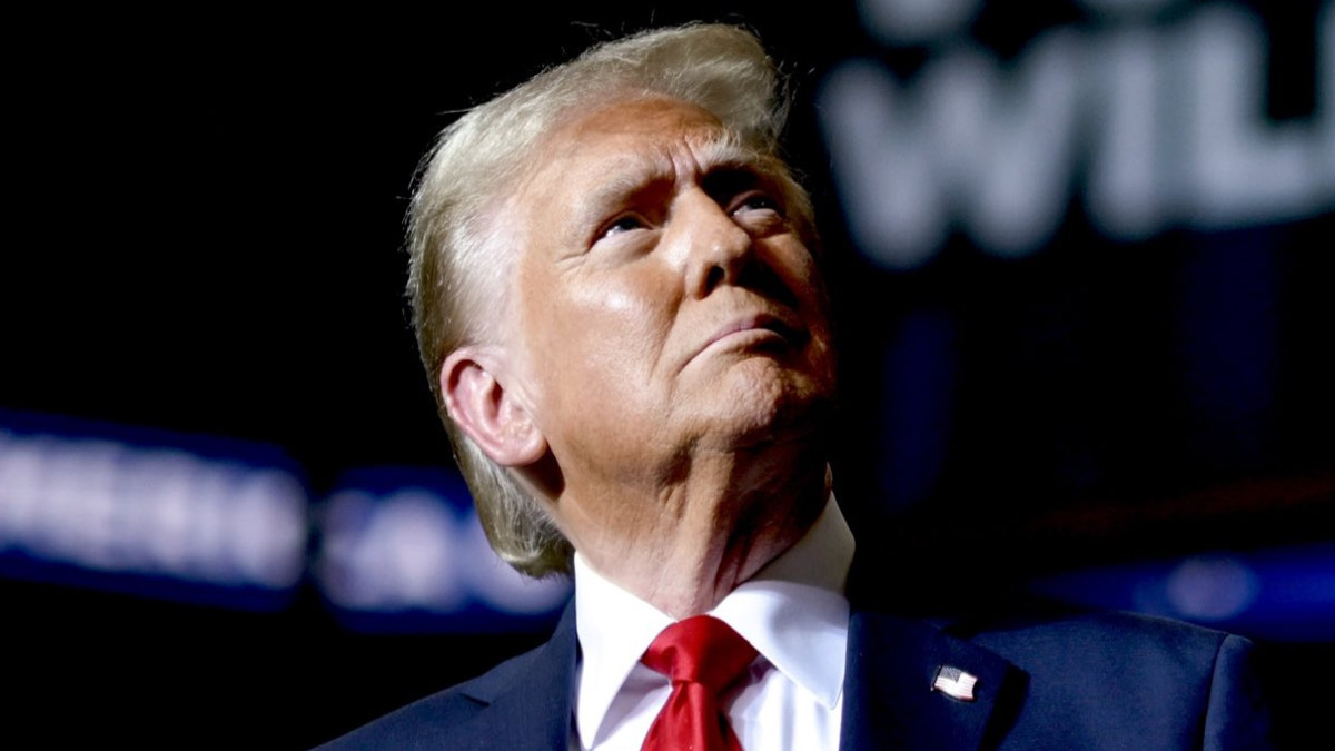 Putin Behaving Like a Madman" — Trump's Fury Erupts on Russia-Ukraine War