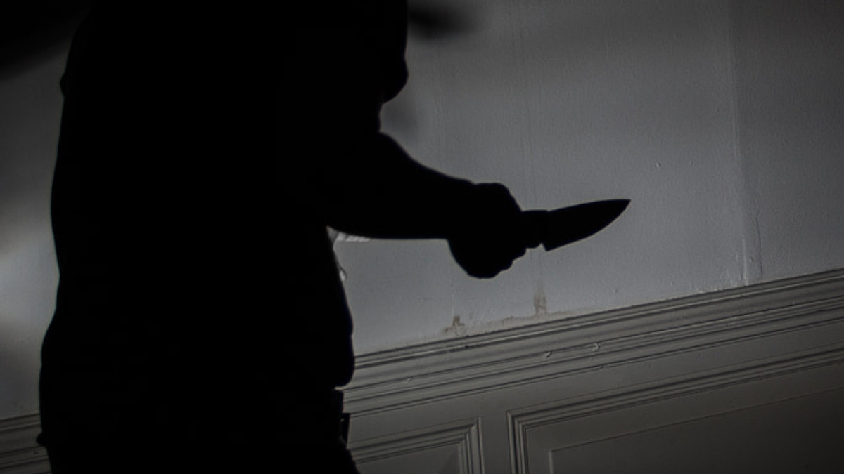 Knife Murder