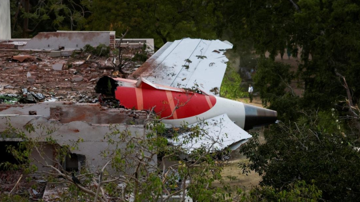 Air India AI-171 Accident: Black Box Data Downloaded, In-Depth Investigation Underway by AAIB