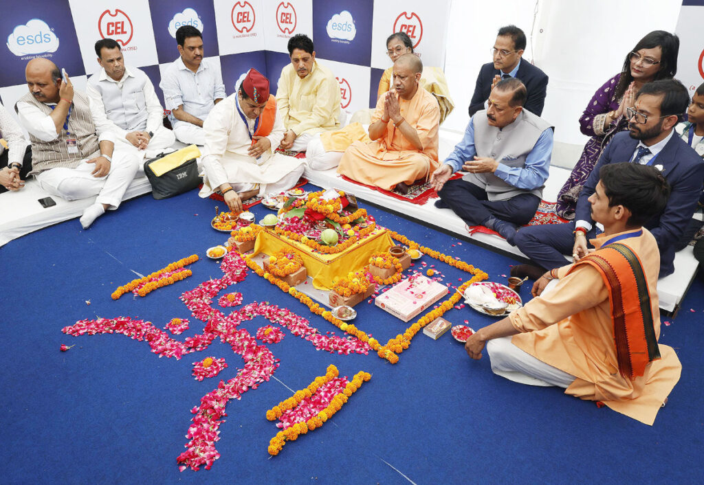 CM Yogi and Dr. Jitendra Singh Inaugurate Work on ₹1000 Crore Green Data Centre in Greater Noida