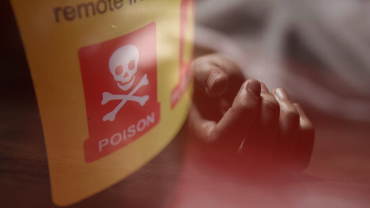 Dhar: Three Dead, One Daughter Critical After Family Consumes Poison Over Son's Disappearance Linked to Love Affair