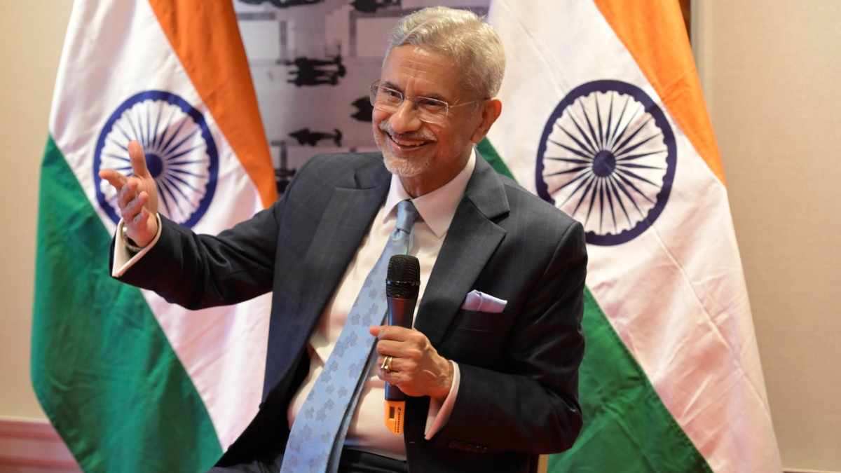 Jaishankar's Big Statement in France: 'Our Fight is Against Terrorism and Its Patrons, Not Against Any Country'