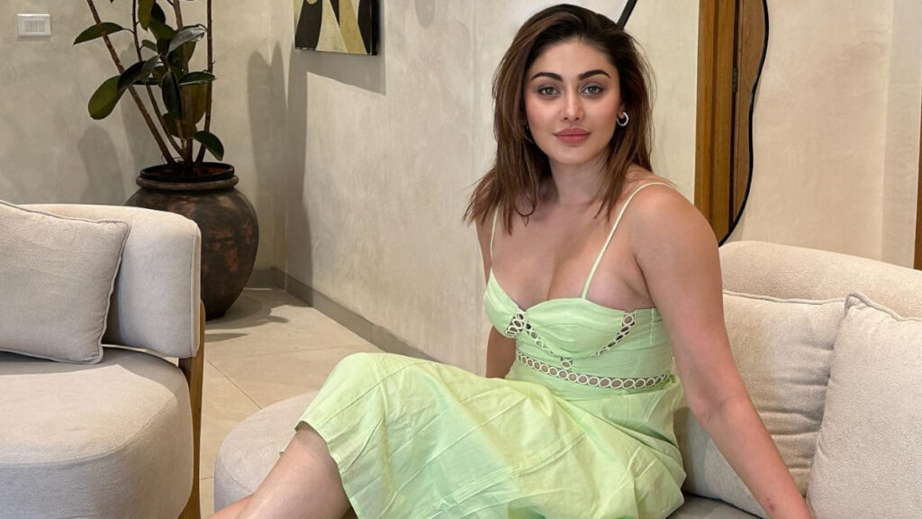 'Kaanta Laga' Fame Shefali Jariwala Passes Away at 42