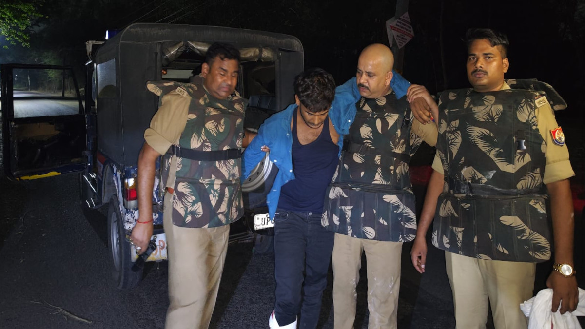 Lucknow Police Encounter: Notorious Robber Anees Shot in Leg