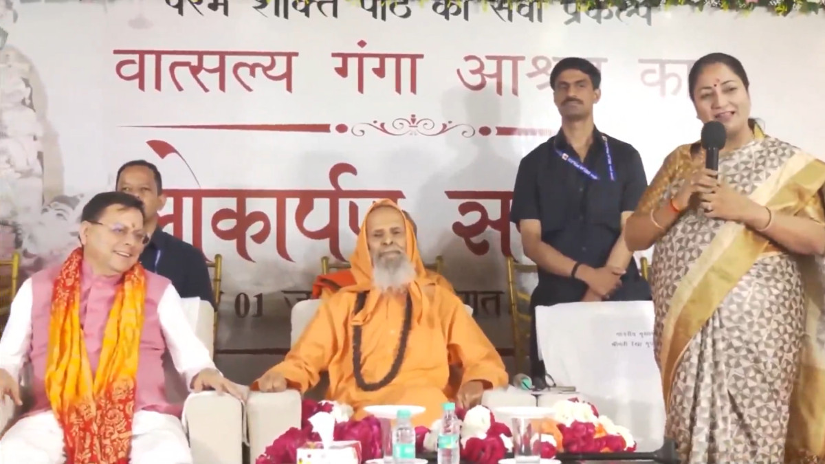 Uttarakhand CM Dhami’s Leadership Praised as Inspirational by Rekha Gupta