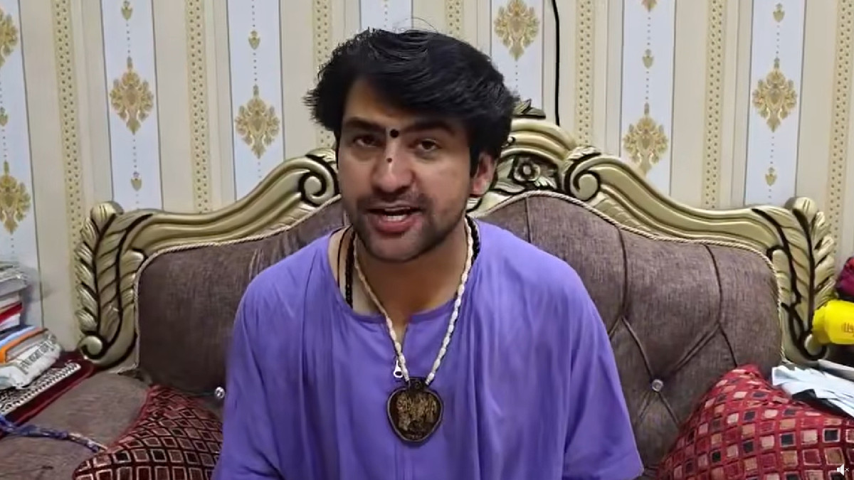 Dhirendra Shastri Urges Devotees to Avoid Bageshwar Dham Due to Crowd and Rain Concerns