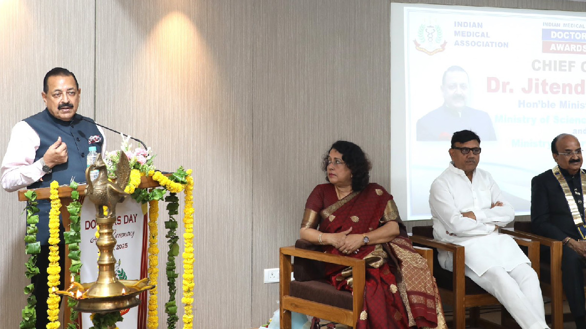 Dr. Jitendra Singh Urges Rebuilding Doctor-Patient Trust on Dr. B.C. Roy's Jayanti