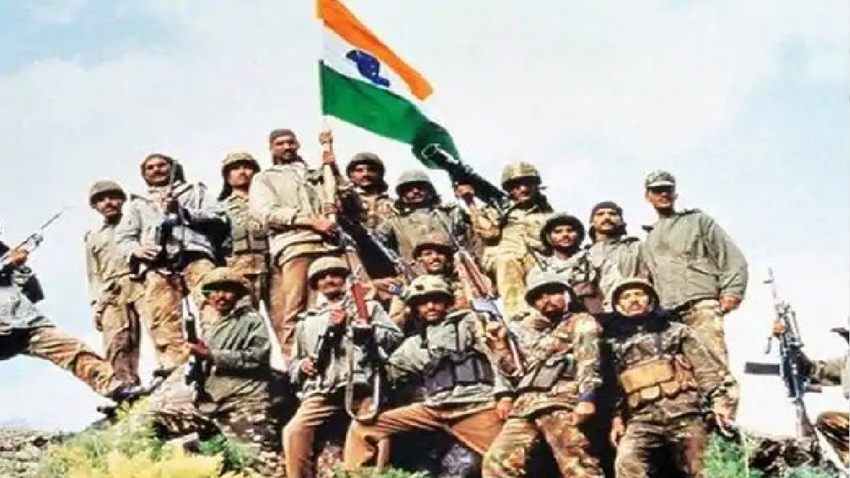 'Kargil Vijay Diwas Padyatra': Youth Volunteers' Patriotic March in Drass on July 26