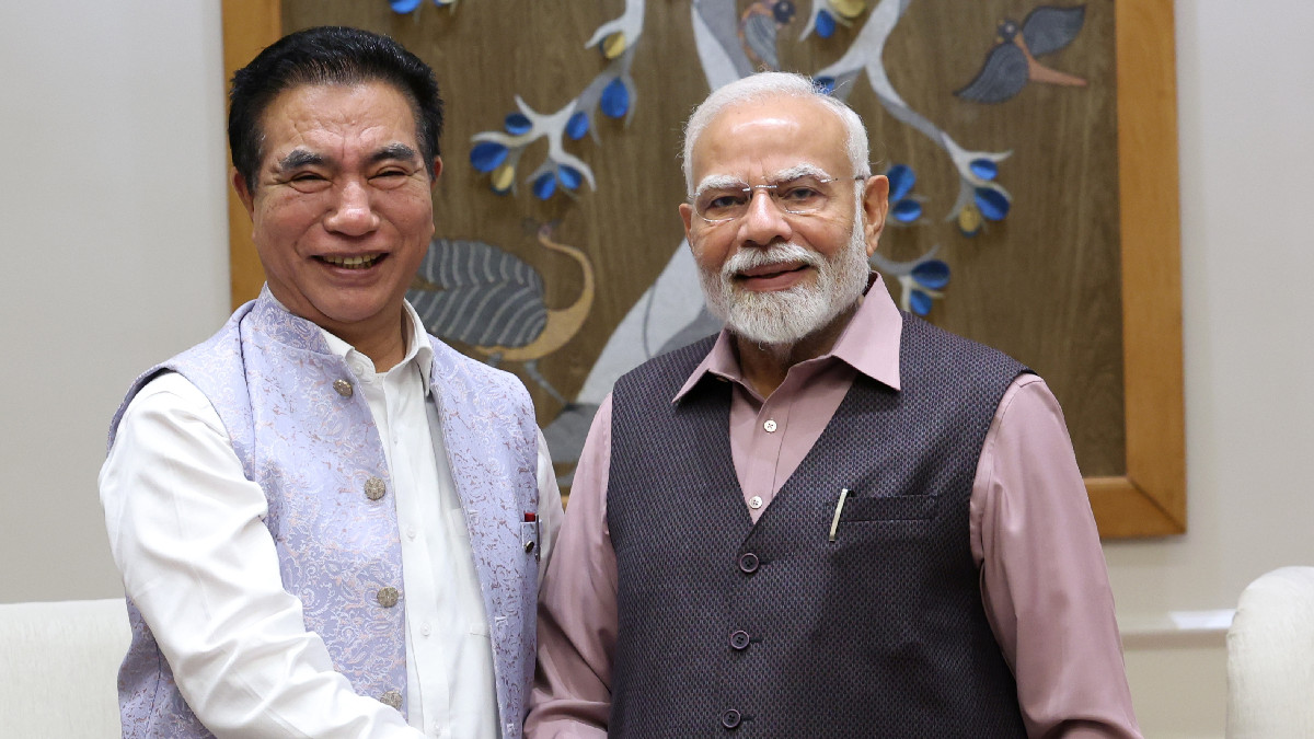 Mizoram Chief Minister Lalduhoma Meets Prime Minister Modi