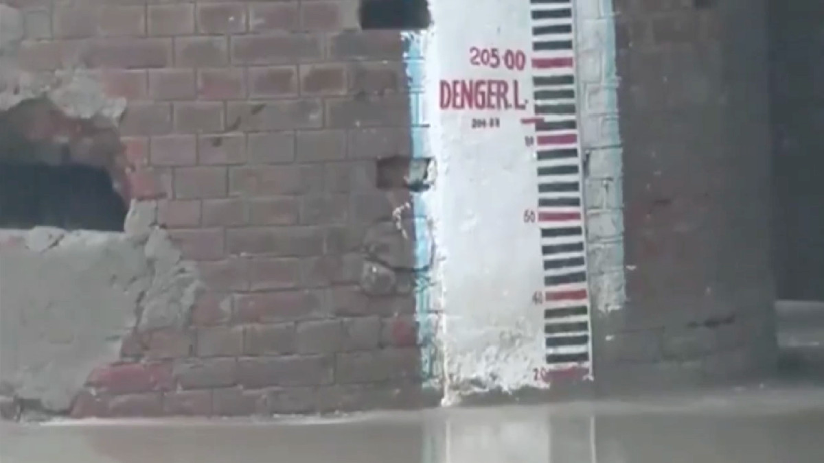 Flood Alert in Delhi: Yamuna Nears Danger Mark, Low-Lying Areas Face Threat