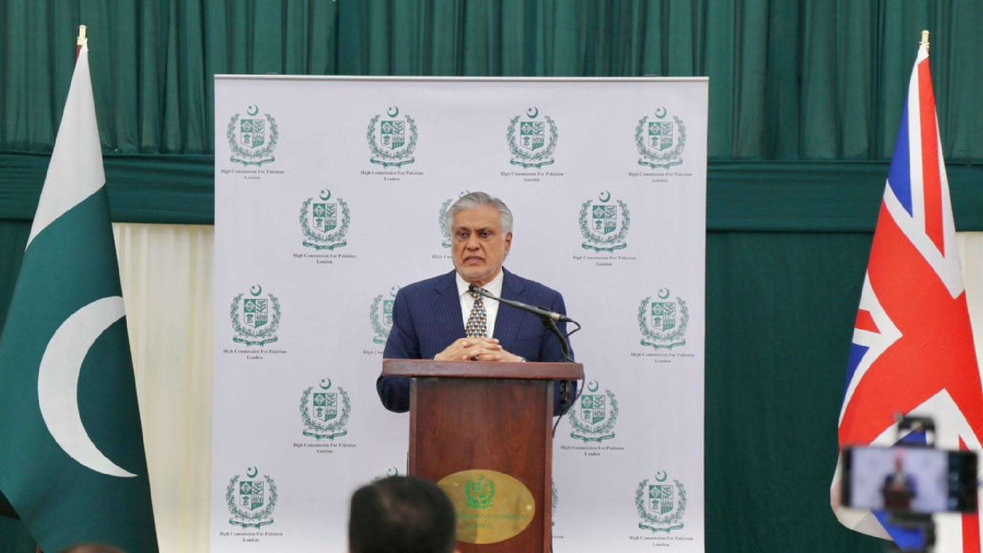 Ishaq Dar's Incendiary Remarks in London Continue Pakistan's Propaganda Despite Setback in 'Operation Sindoor'