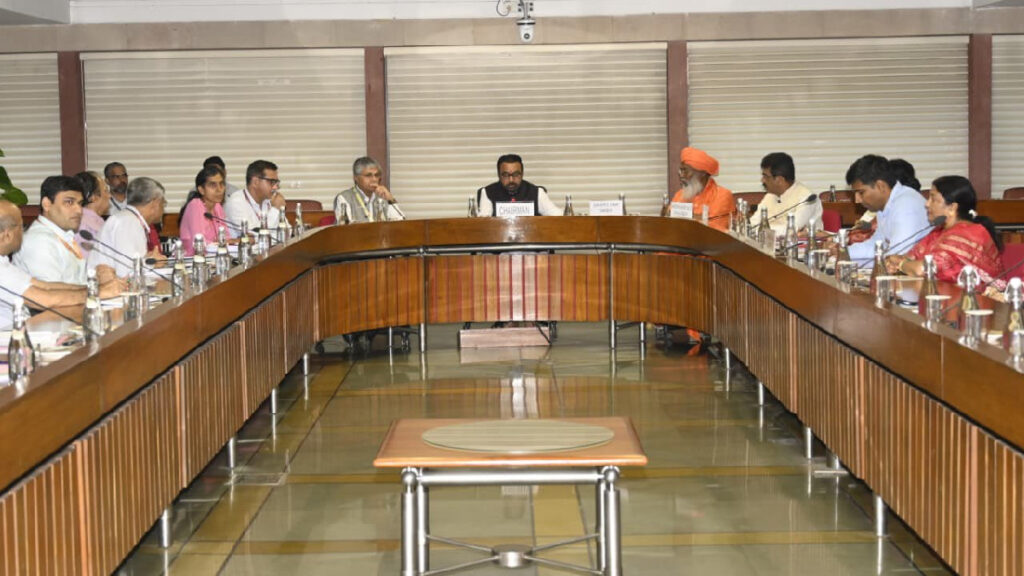 AYUSH Industry Aiming for $200 Billion Target, Says Minister Jadhav