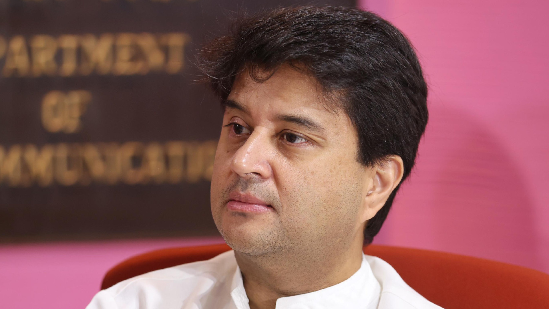 PM Modi Commends Scindia's Article on India's Leadership in 5G, AI, and Cybersecurity