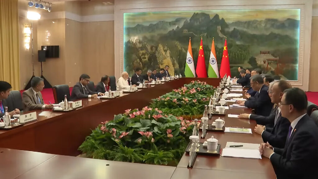PM Modi Meets Chinese President, Stresses 'Peace and Stability on the Border'