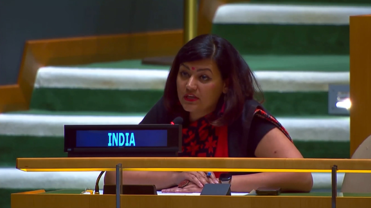 India Accuses Pakistan PM Shehbaz Sharif of 'Glorifying Terrorism' in Strong UNGA Response