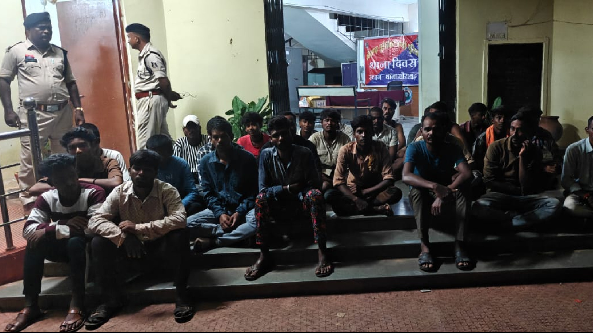 Khairagarh Police Crack Down on Drug Addicts and Criminals, Make Them Write Essays