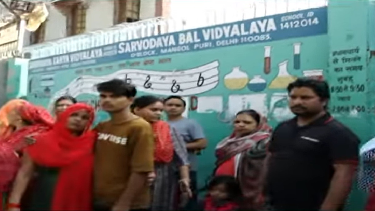 Mangolpuri Murder: Class 10 Student Beaten to Death, Seven Minors Detained