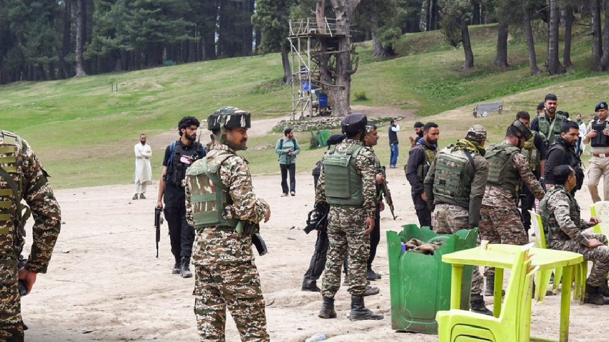 Pahalgam Terror Attack: Police Arrest Terrorist Facilitators After Tracing an Online Purchase
