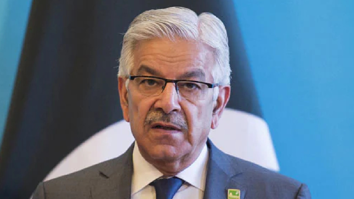 Pakistan's Defence Minister on India War: Saudi Arabia Will Join Us and Nuclear Weapons Will Be Shared