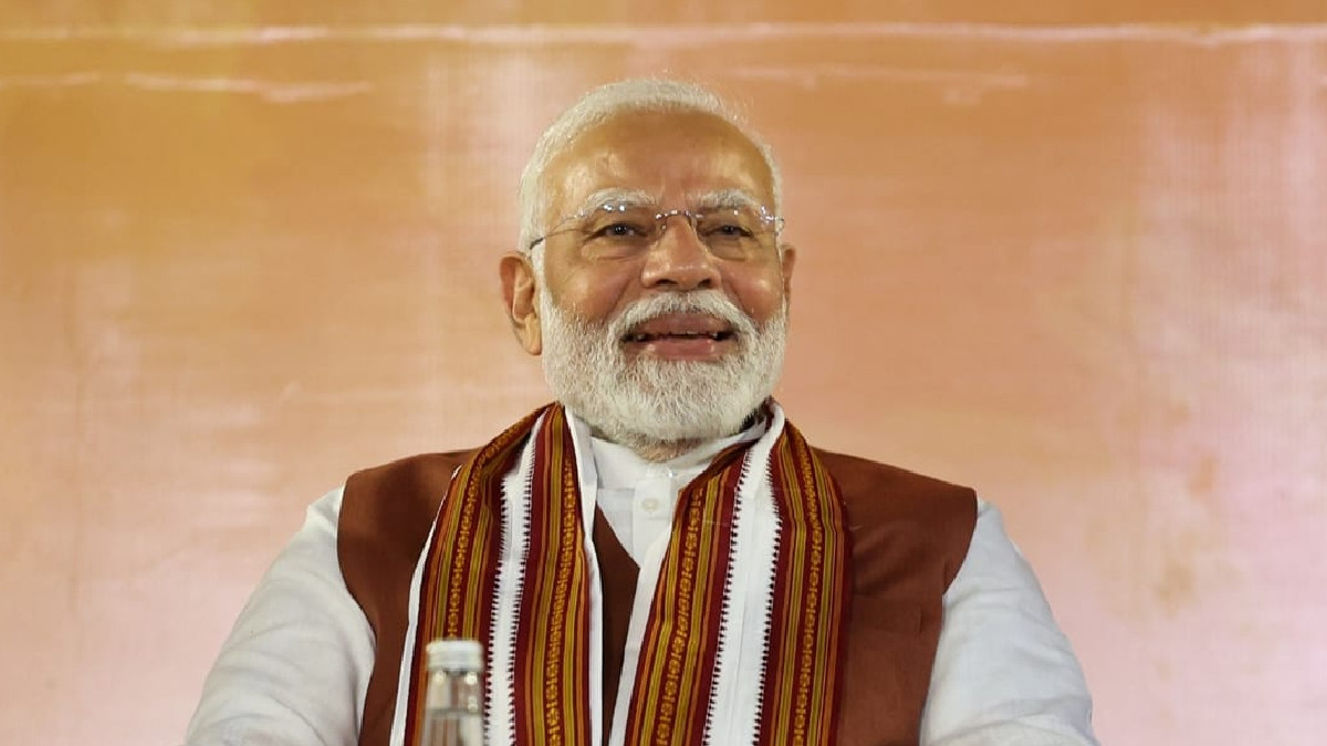 PM Modi Extends Greetings to the Nation on Karma Puja