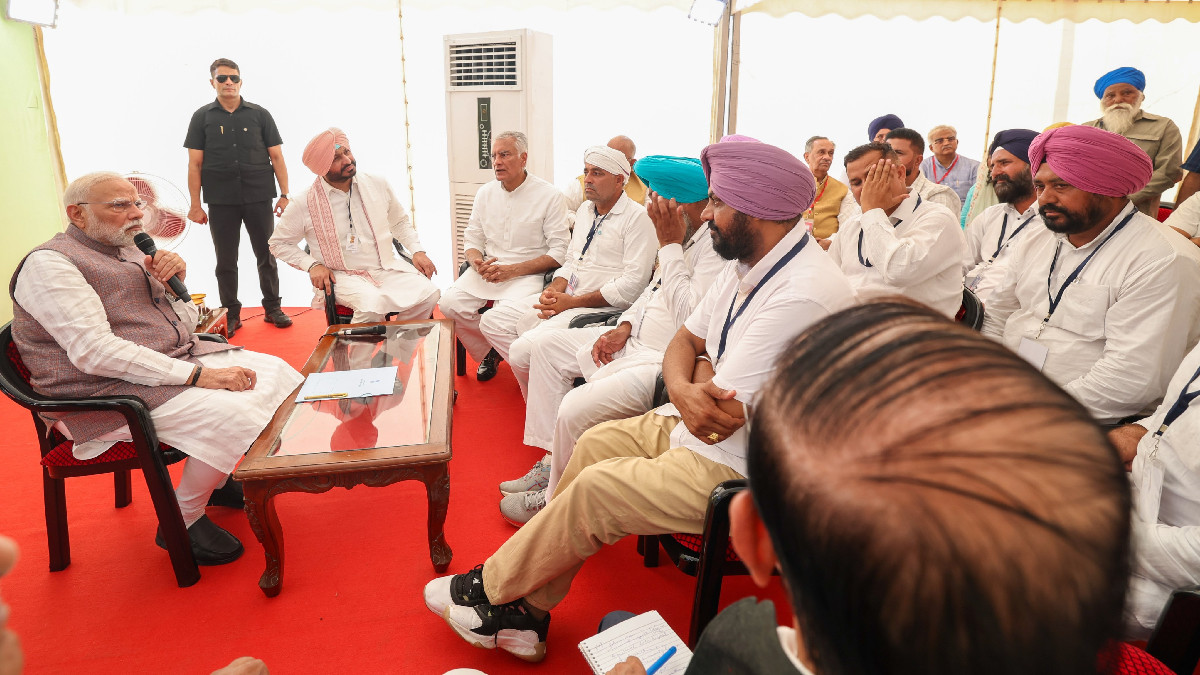 PM Modi Visits Flood-Hit Punjab, Announces ₹1,600 Crore Assistance
