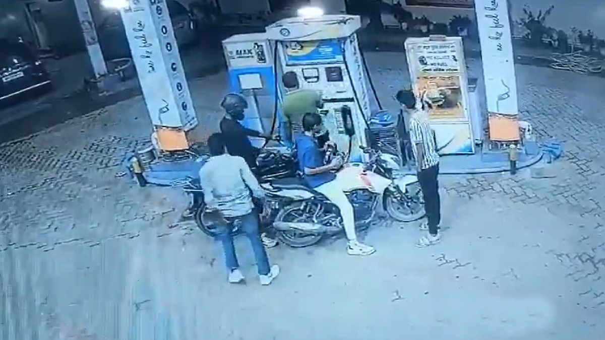 Shooters in Disha Patani Firing Case Spotted on CCTV at Petrol Pump