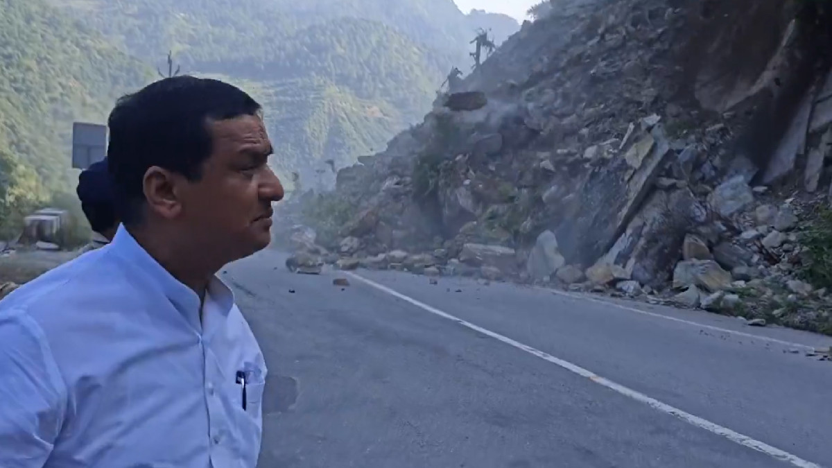 Uttarakhand: MP Anil Baluni's Vehicle Narrowly Avoids Landslide During His Tour