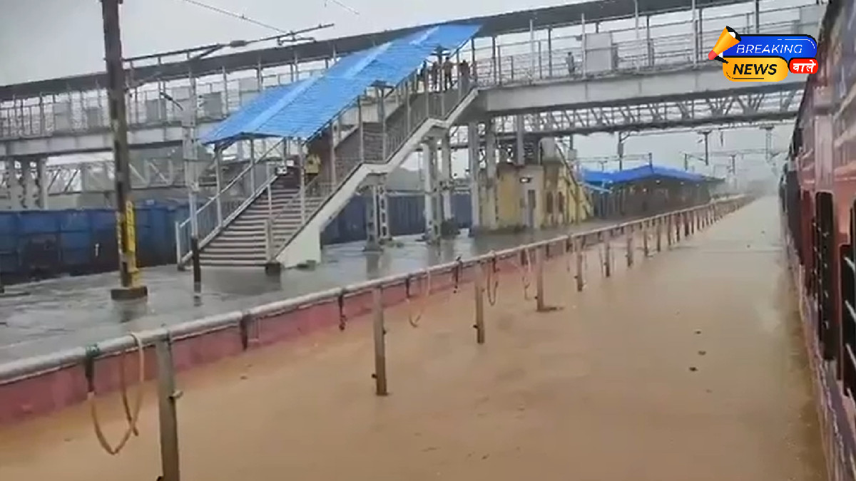 Cyclone Montha Causes Flood-Like Situation in Telangana; Stranded Train Passengers Rescued by Police