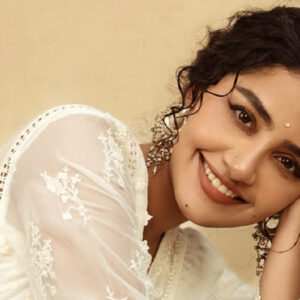 Actress Anupama Parameswaran Files Complaint; Police Identify 20-Year-Old Culprit (Image Credit: Instagram/Anupama Parameswaran)