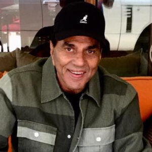 Dharmendra Health Update: Legendary Actor Reported Critical, Experiencing Respiratory Issues