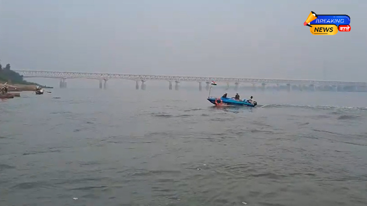 Ghazipur Tragedy: Three Teens Who Came for Funeral Drown in Ganga River; Rescue Effort Launched
