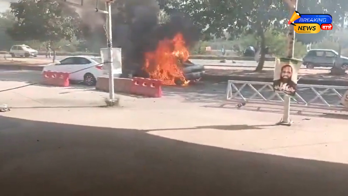 Islamabad District Court Targeted: Car Explosion Leaves 12 Dead; Massive Security Presence Deployed