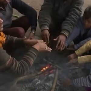 Delhi-UP-Bihar Hit by Intense Cold Wave; Other States Under Watch for Impending Rain