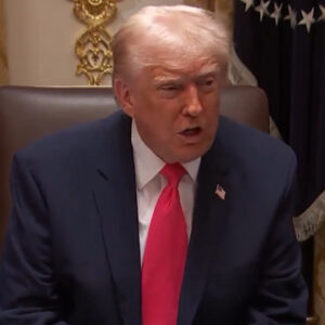 Russia-Ukraine War: President Trump Calls Conflict a "Big Mess," Says It's Not Easy to End