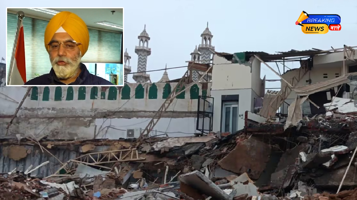 Turkman Gate Demolition: Mayor Raja Iqbal Singh Says Only Illegal Banquet Hall Removed; Religious Sites Intact