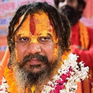 paramhans-acharya-claims-trump-enchanted-pm-modi-says-vedic-ritual-freed-him