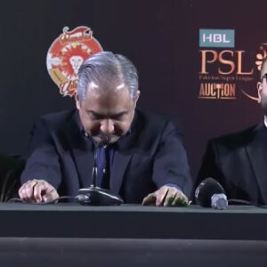 “Brought ICC to Its Knees?”—Man Sitting Next to Naqvi Laughs, Video Goes Viral