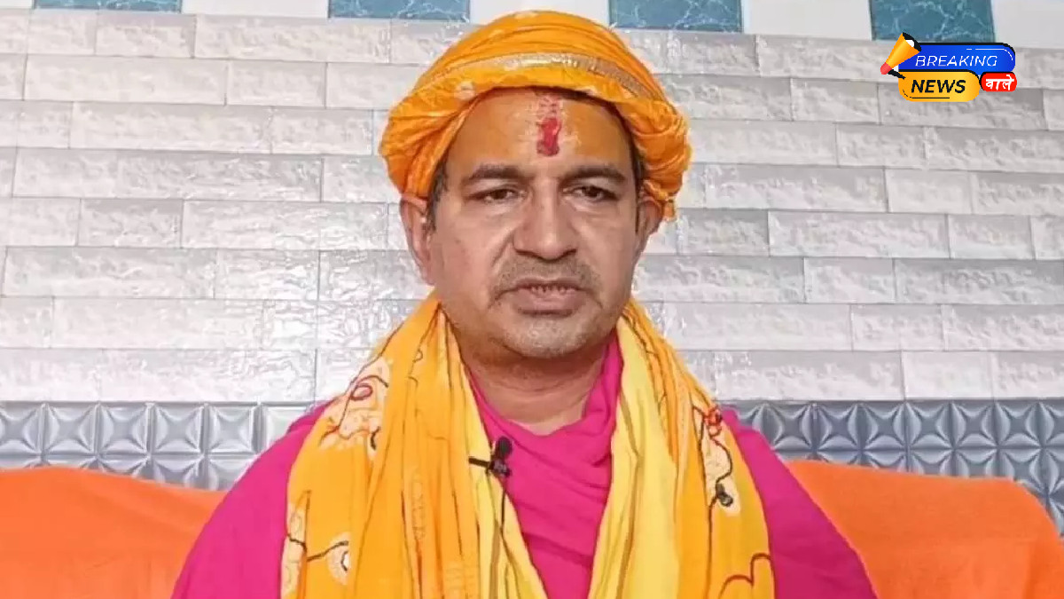 Falhari Baba Writes to CM Yogi Alleging Tainted Holi Colors in Braj, Demands Restriction on Muslims