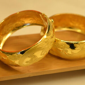 Gold Jewellery (Image Credit: Pixabay)