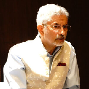 होर्मुज संकट के बीच भारत की कूटनीतिक जीत: ईरान ने भारतीय जहाजों को दिया रास्ता, एस जयशंकर ने दी जानकारी