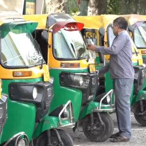 दिल्ली ऑटो टैक्सी हड़ताल
