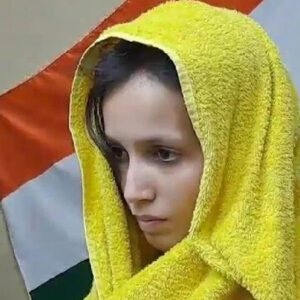 मेरठ जेल में प्यार भरे गाने सुन रही 'नीले ड्रम वाली' मुस्कान