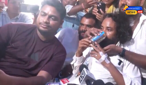 सोनम वांगचुक के कहने पर देवेंद्र महतो ने पिया पानी