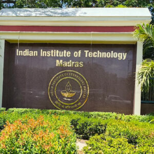 प्रो. दुल्ला के समर्थन में उतरी IIT मद्रास फैकल्टी एसोसिएशन