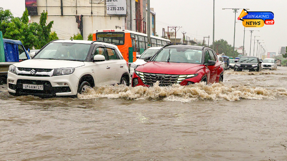 यूपी में बारिश-आंधी का कहर